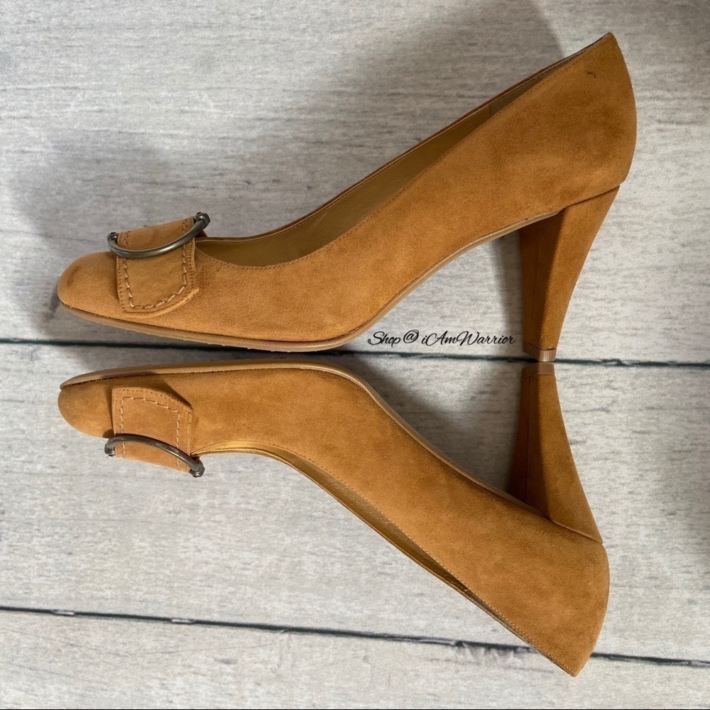 Stuart Weitzman *RARE* NIB caramel suede buckle pumps *shop@iamwarrior - Picture 7 of 12